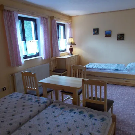 Vendégház Tara