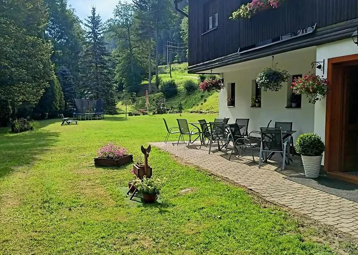 Pensionat Tara 3*